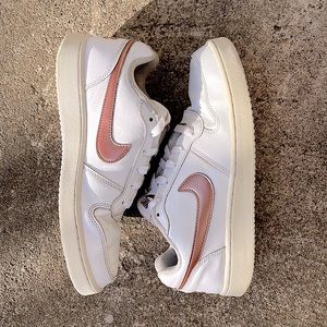 🌟Women's Nike Ebernon Low Sneakers 9 rose gold